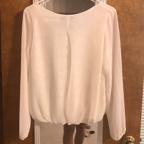 Top - Picture 2 of 2